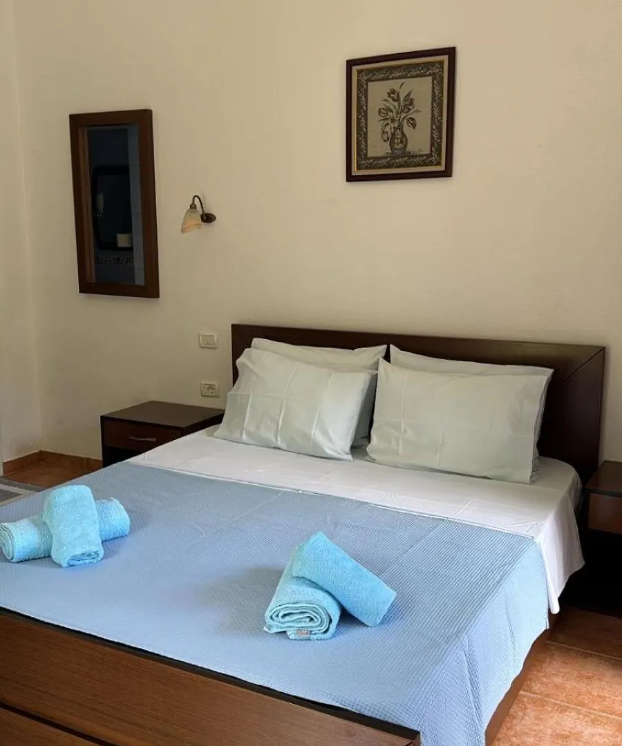 Filoxenia Residence Palasë 0*,
